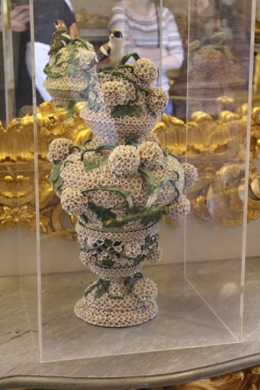 Objeto decorativo confeccionado na técnica de "bola de neve" - Palácio da Catarina - Pushkin